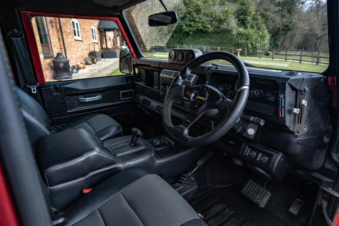 1985 Land Rover Defender 110 - Image 13 of 31