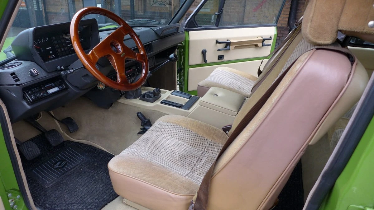 1985 Land Rover Range Rover Classic - Image 24 of 30