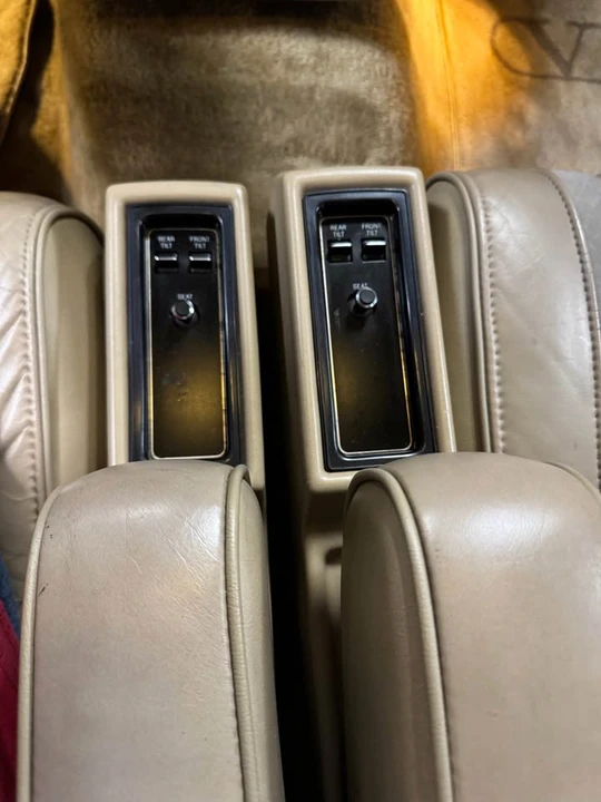 1985 Lincoln Continental 7th Gen - Image 20 of 20