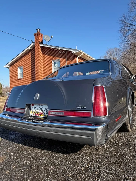 1985 Lincoln Continental Mark VII - Image 7 of 16
