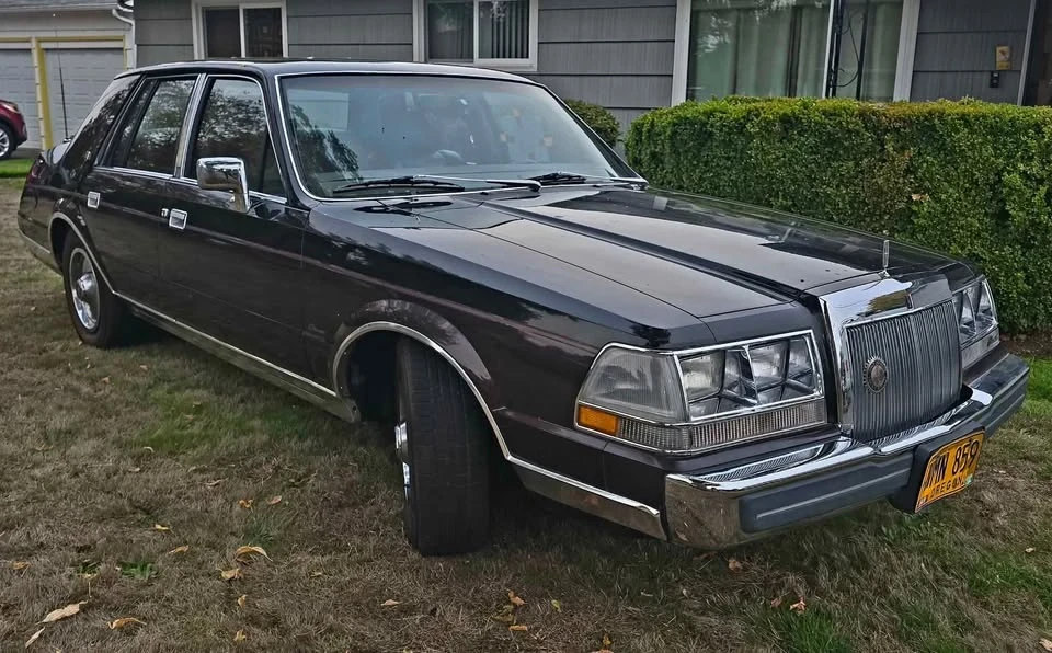 1985 Lincoln Town Car - Image 2 of 6