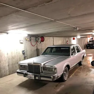 1985 Lincoln Town Car