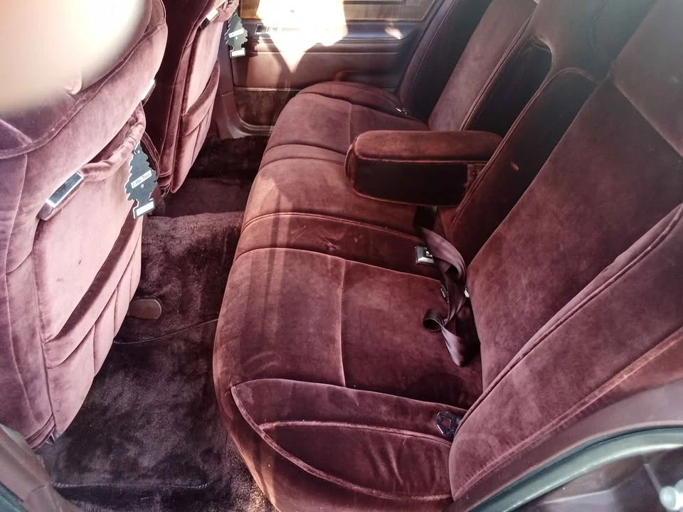 1985 Lincoln Continental 7th Gen - Image 6 of 9