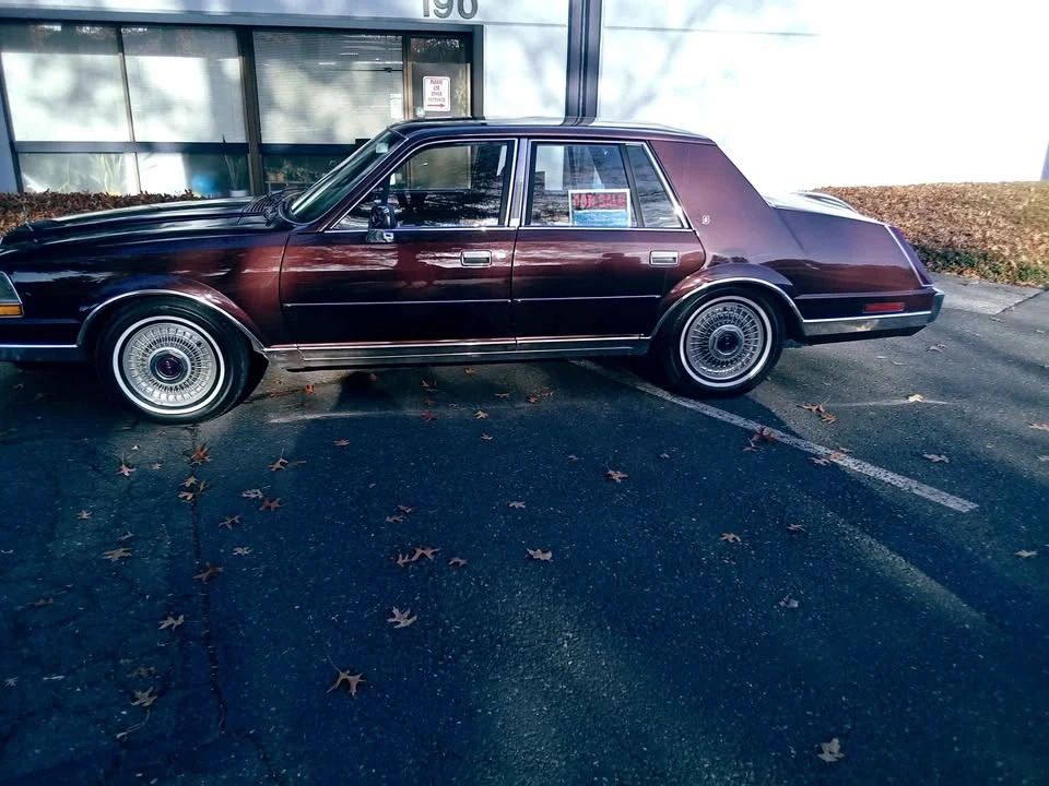 1985 Lincoln Continental 7th Gen - Image 9 of 9