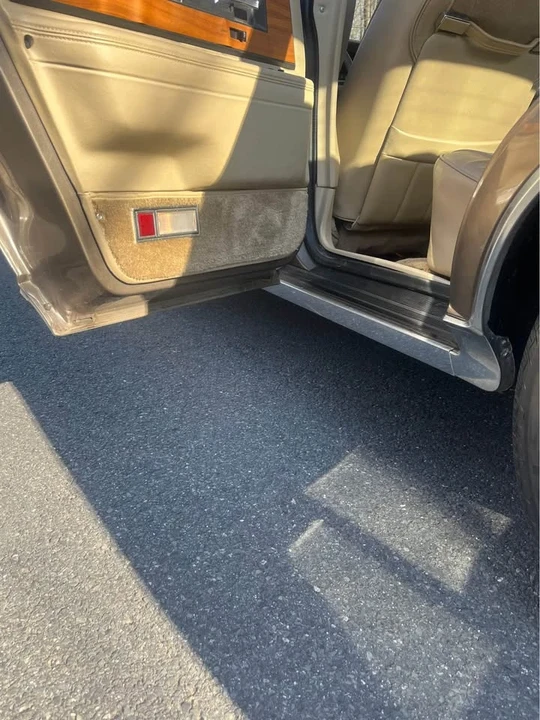 1985 Lincoln Continental 7th Gen - Image 16 of 20