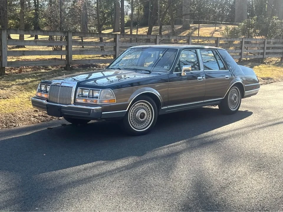 1985 Lincoln Continental 7th Gen - Image 4 of 20