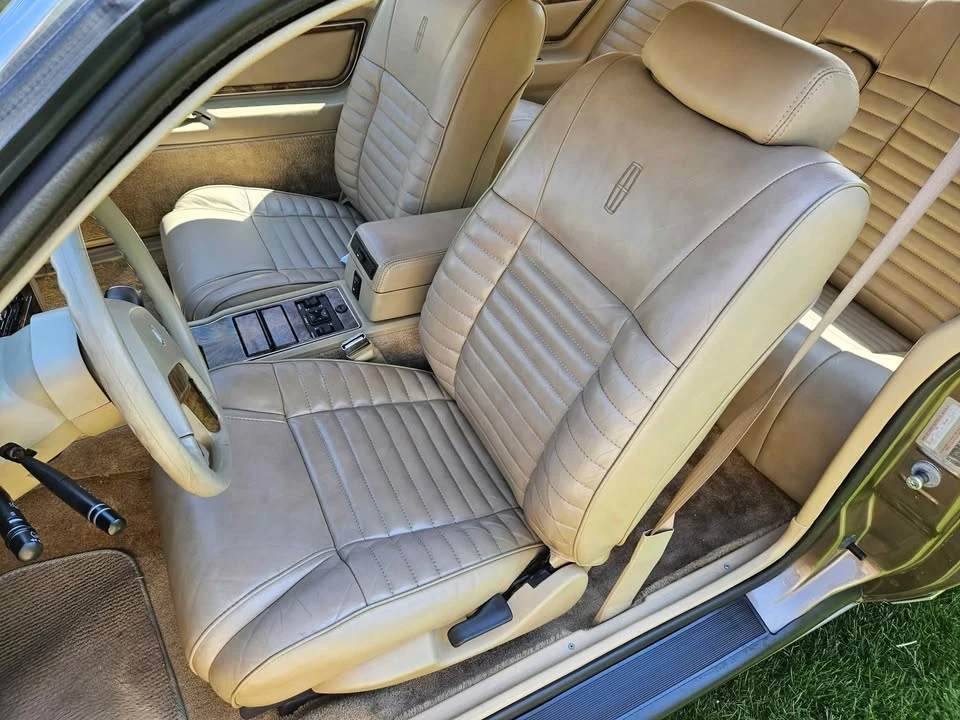 1985 Lincoln Continental Mark VII - Image 3 of 9