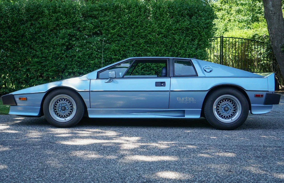 1985 Lotus Esprit Series 3 & Turbo - Image 3 of 6