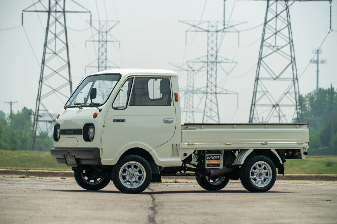 1985 Mazda B Series 3rd Gen - Image 2 of 31