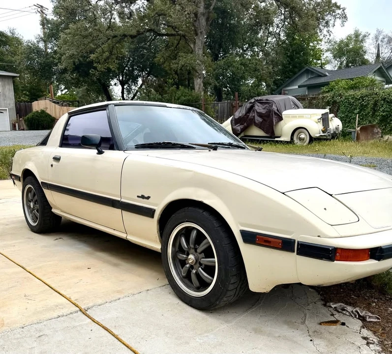 1985 Mazda RX-7 SA & FB - Image 3 of 10