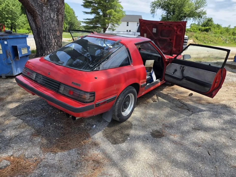 1985 Mazda RX-7 SA & FB - Image 4 of 12