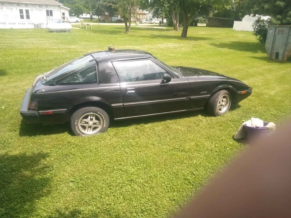 1985 Mazda RX-7 SA & FB - Image 2 of 12