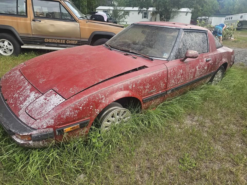 1985 Mazda RX-7 SA & FB - Image 2 of 16