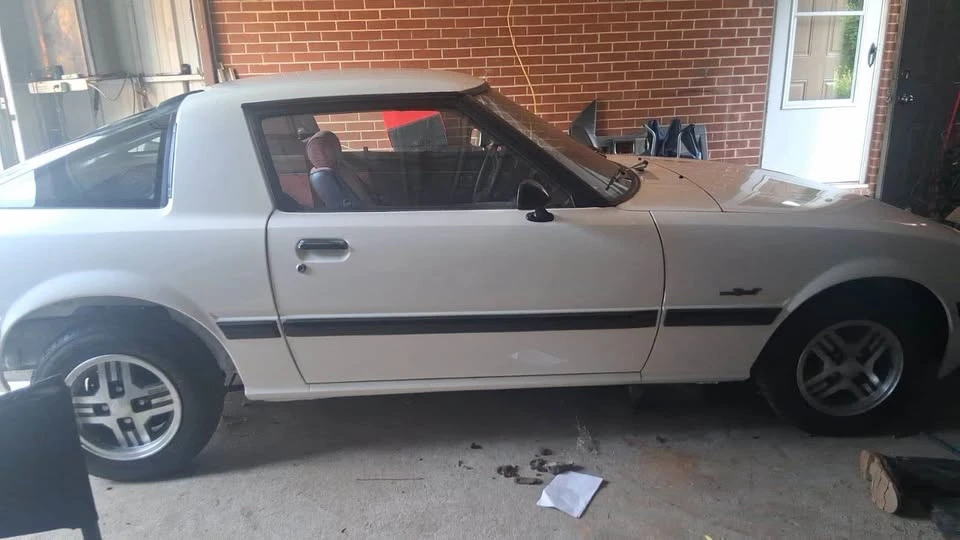 1985 Mazda RX-7 SA & FB - Image 3 of 14