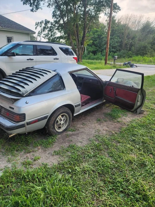 1985 Mazda RX-7 SA & FB - Image 5 of 6