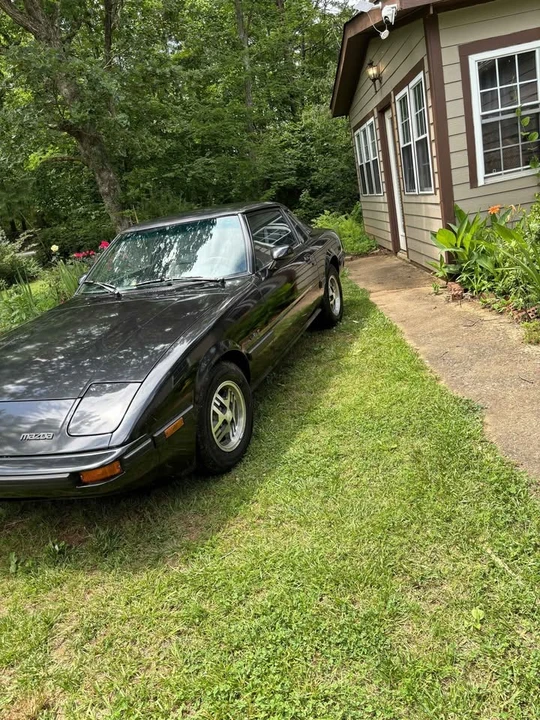 1985 Mazda RX-7 SA & FB - Image 2 of 9