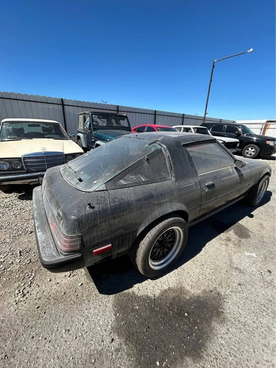 1985 Mazda RX-7 SA & FB - Image 4 of 9