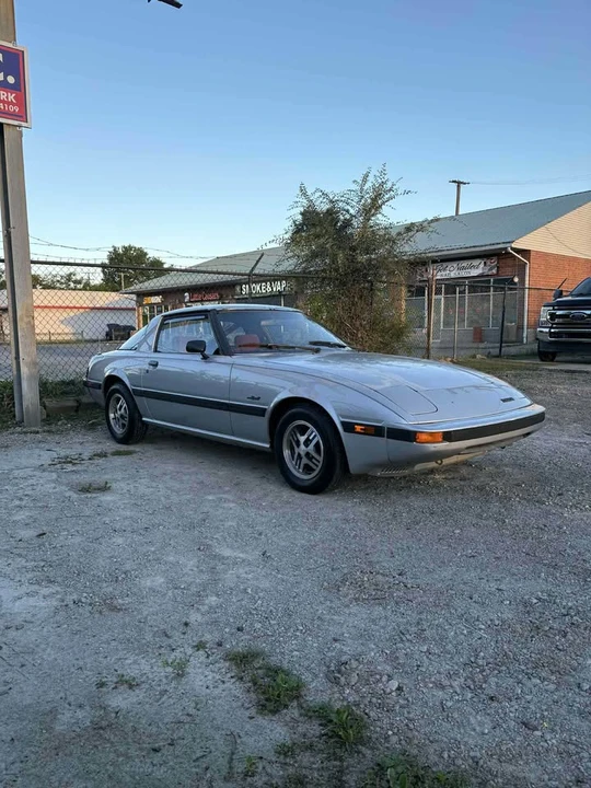 1985 Mazda RX-7 SA & FB - Image 3 of 16