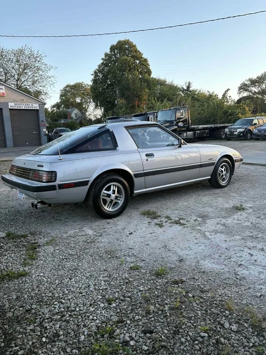1985 Mazda RX-7 SA & FB - Image 2 of 16