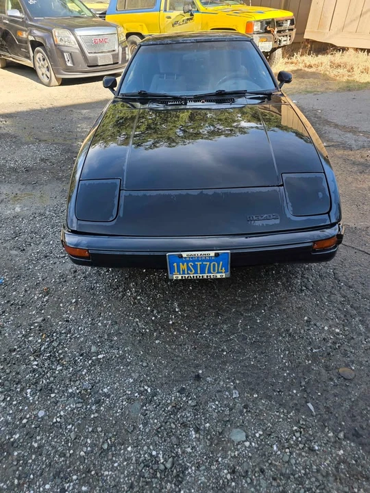 1985 Mazda RX-7 SA & FB - Image 2 of 12