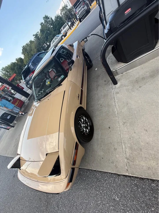 1985 Mazda RX-7 SA & FB - Image 2 of 6