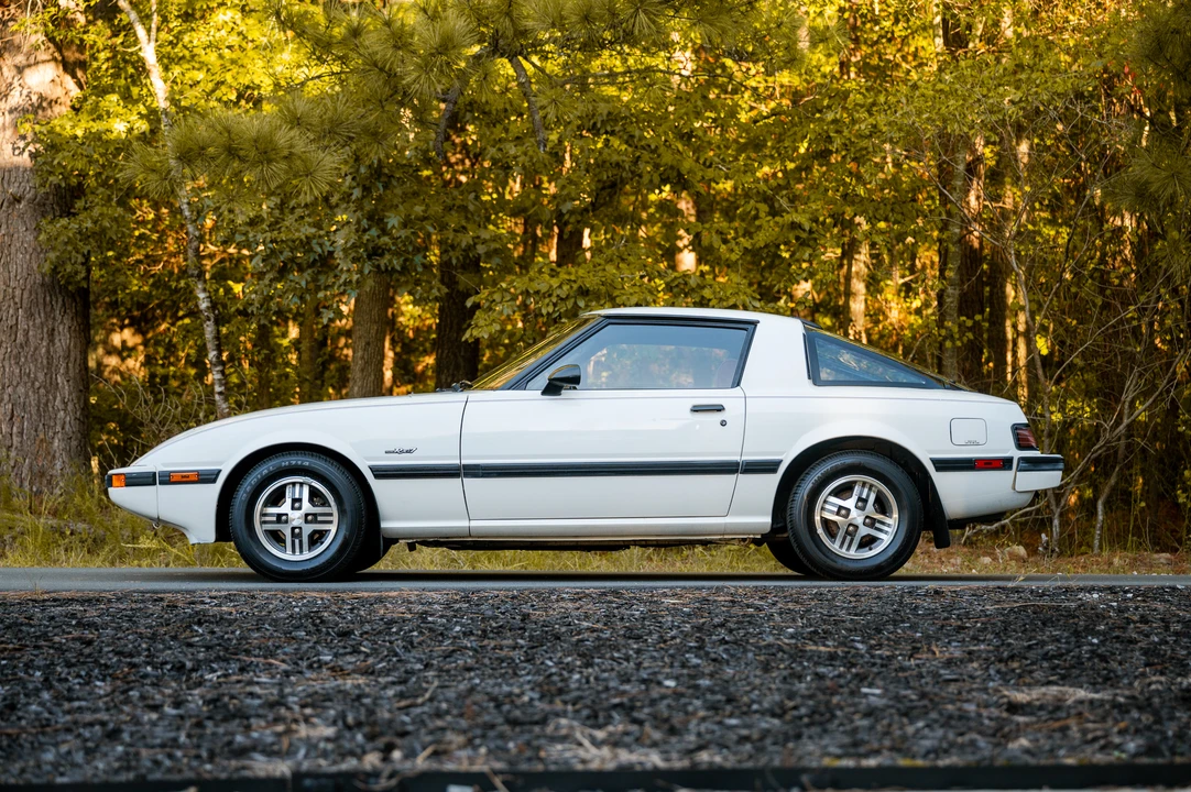 1985 Mazda RX-7 SA & FB - Image 3 of 31