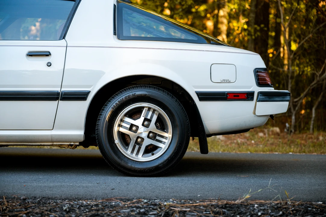 1985 Mazda RX-7 SA & FB - Image 25 of 31