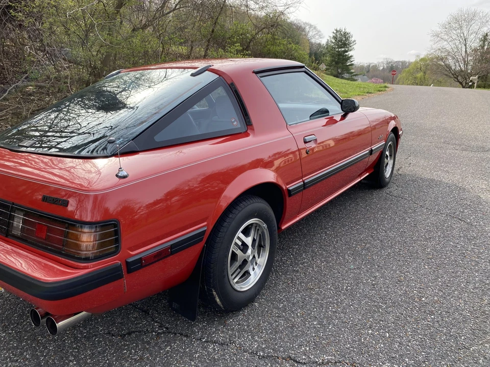 1985 Mazda RX-7 SA & FB - Image 9 of 31