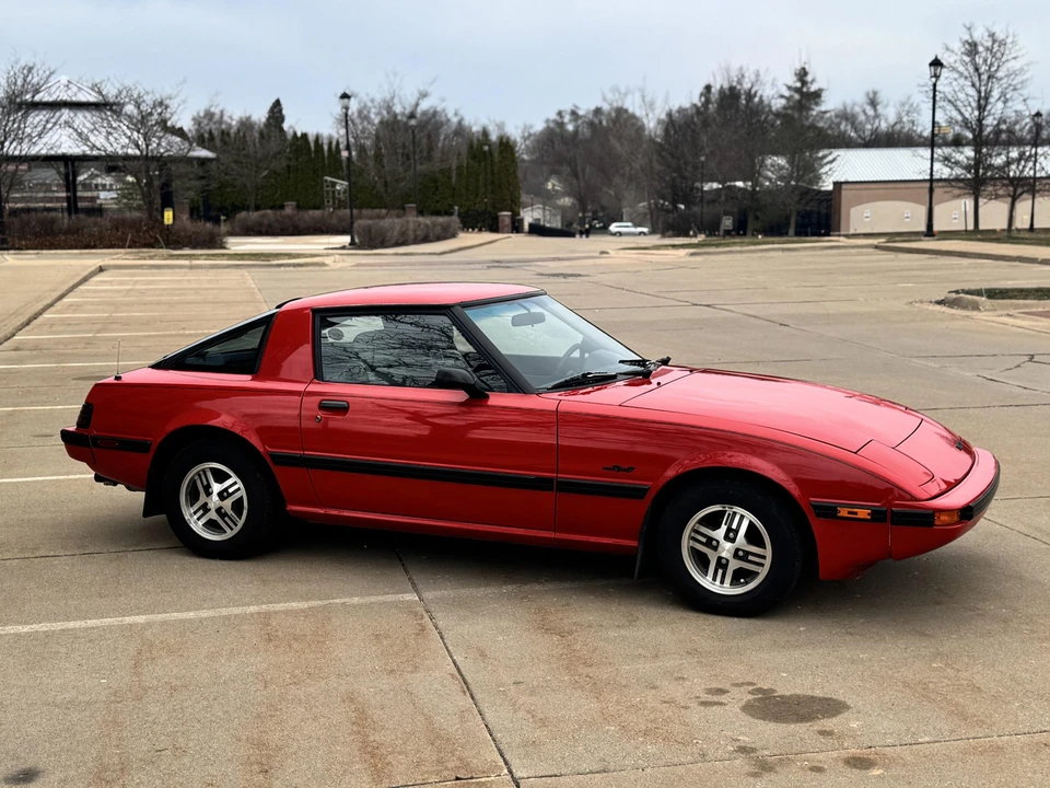1985 Mazda RX-7 SA & FB - Image 9 of 31