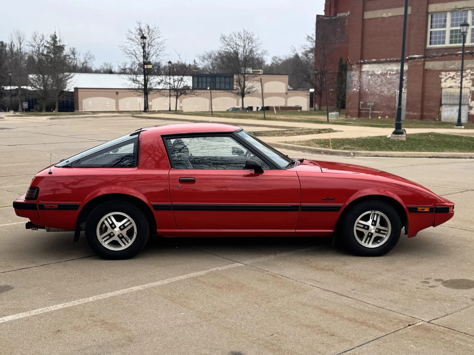 1985 Mazda RX-7 SA & FB - Image 11 of 31