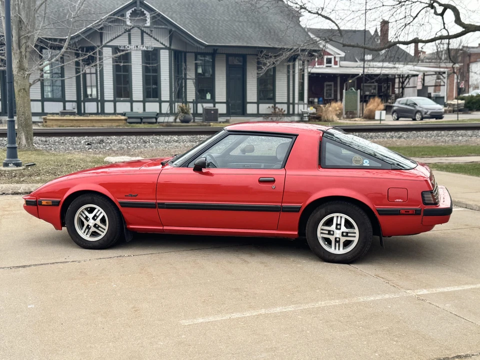 1985 Mazda RX-7 SA & FB - Image 27 of 31