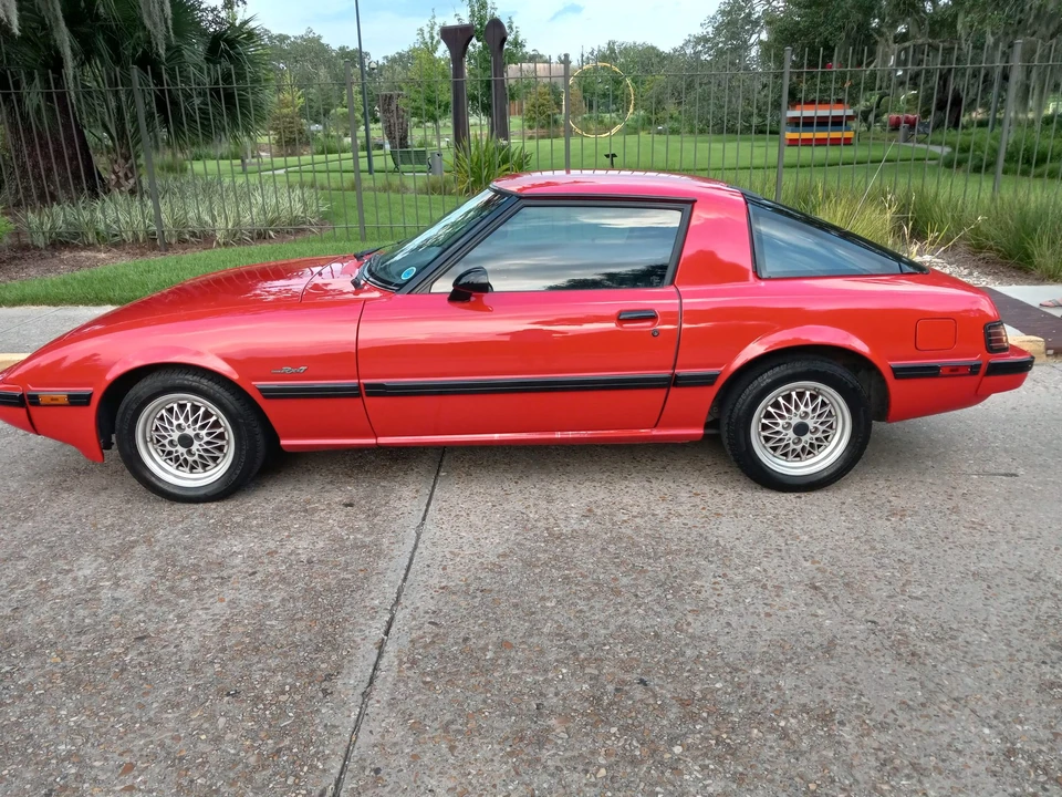1985 Mazda RX-7 SA & FB - Image 11 of 31