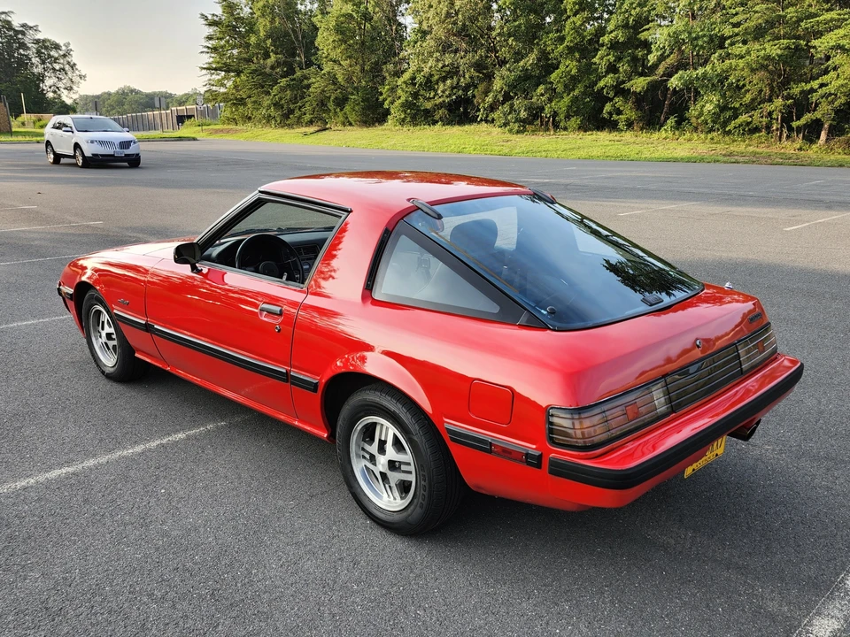 1985 Mazda RX-7 SA & FB - Image 9 of 31