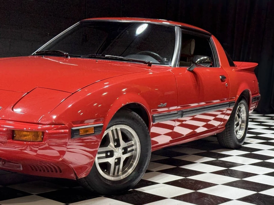 1985 Mazda RX-7 SA & FB - Image 10 of 21