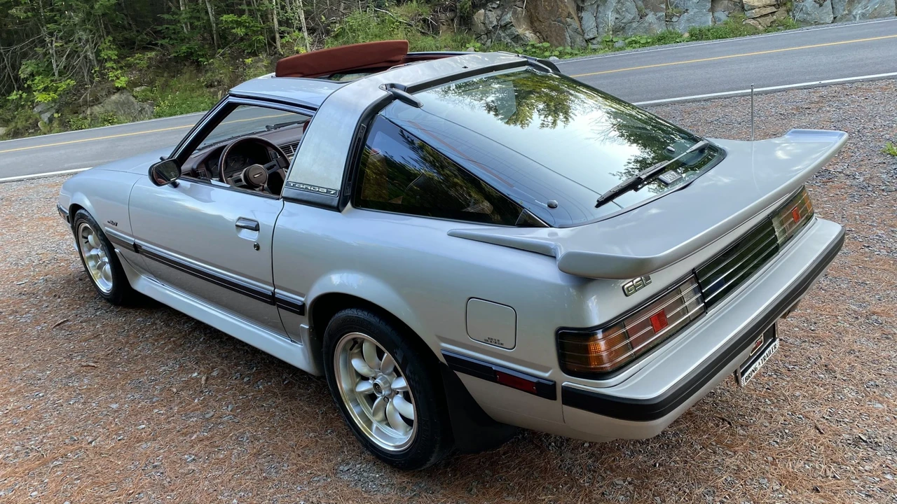 1985 Mazda RX-7 SA & FB - Image 21 of 31