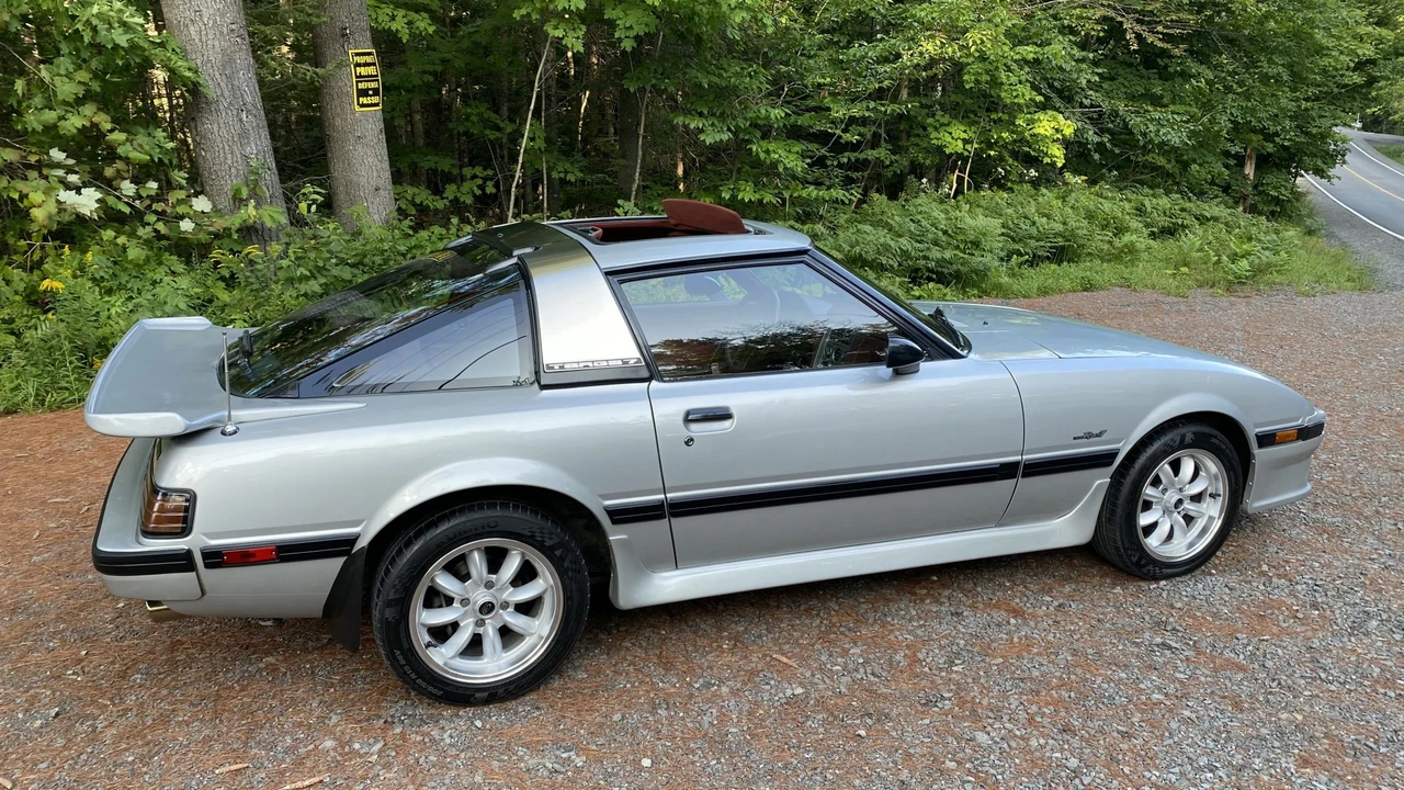 1985 Mazda RX-7 SA & FB - Image 13 of 31