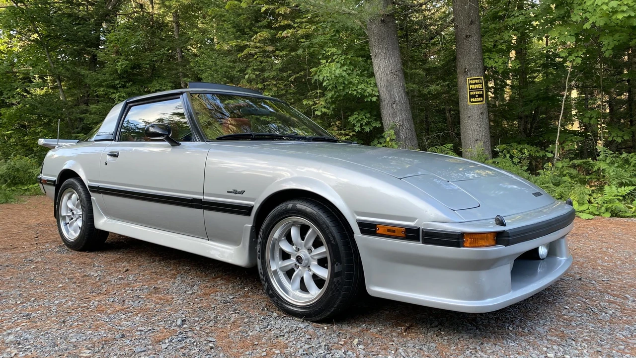 1985 Mazda RX-7 SA & FB - Image 9 of 31