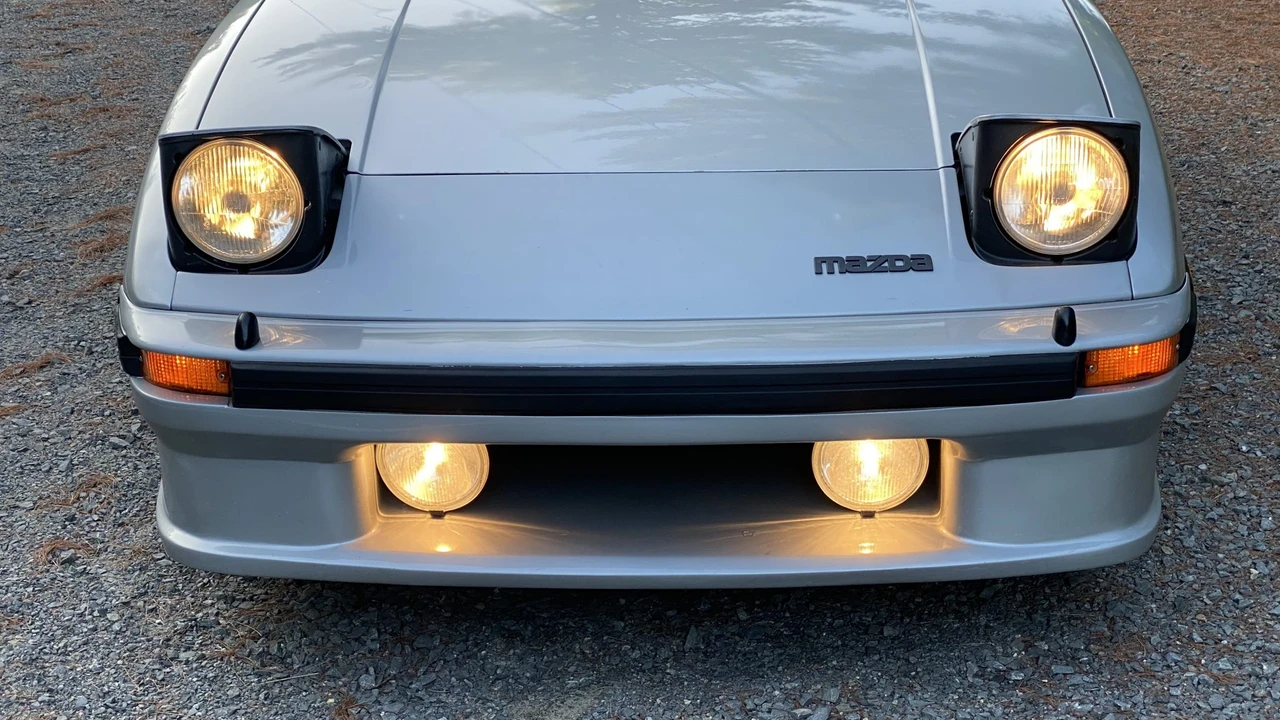 1985 Mazda RX-7 SA & FB - Image 26 of 31