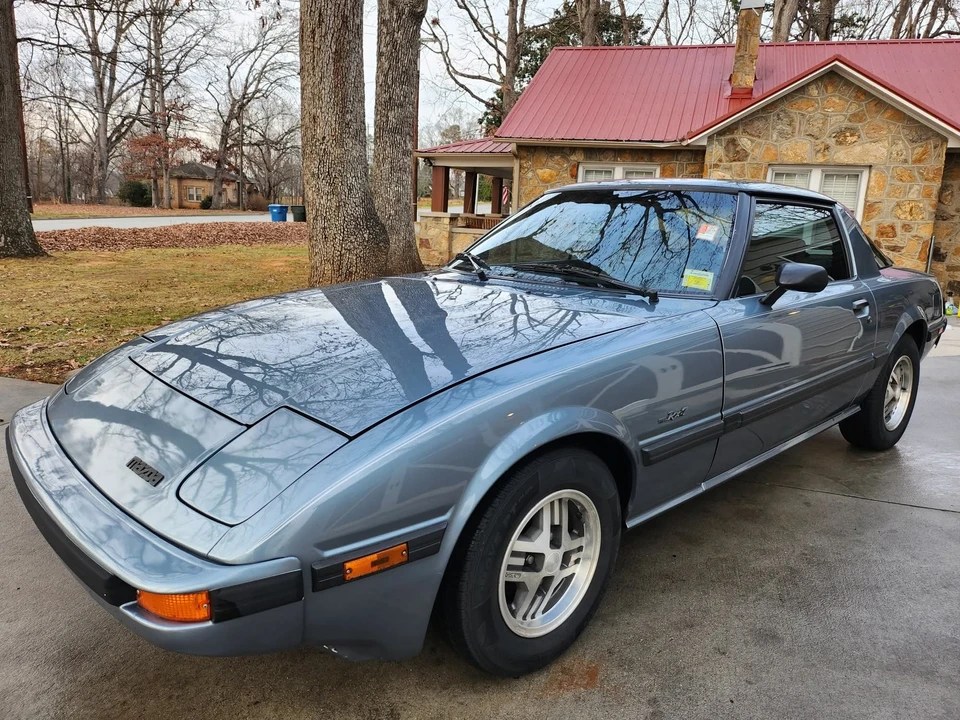 1985 Mazda RX-7 SA & FB - Image 2 of 31