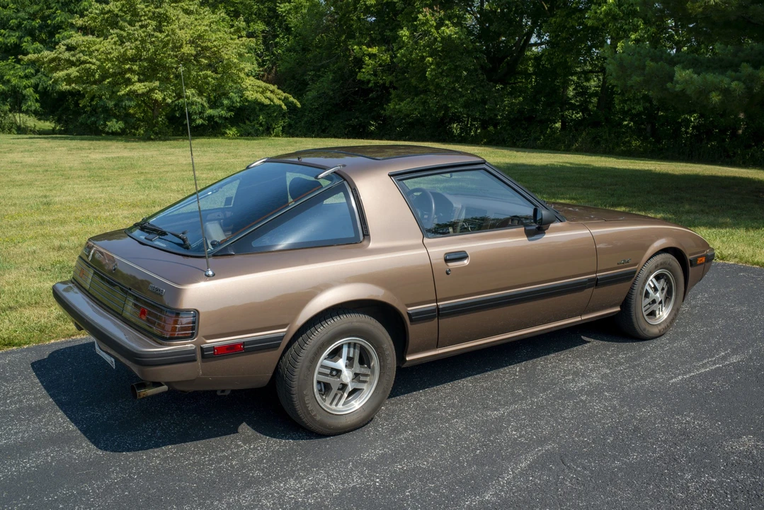 1985 Mazda RX-7 SA & FB - Image 9 of 31