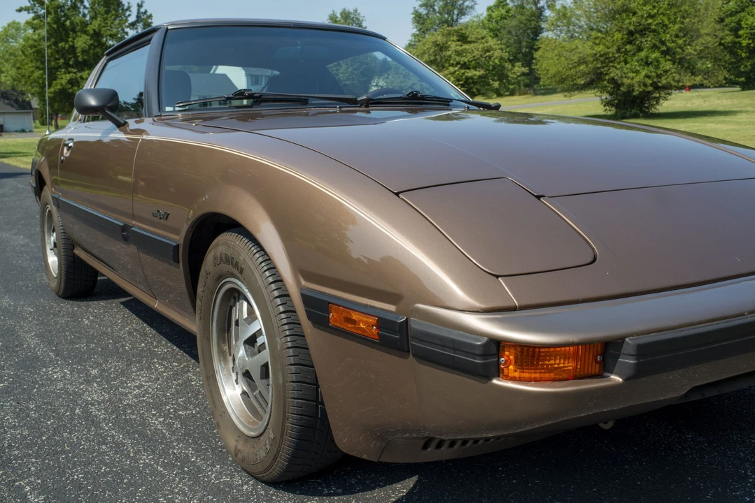 1985 Mazda RX-7 SA & FB - Image 11 of 31
