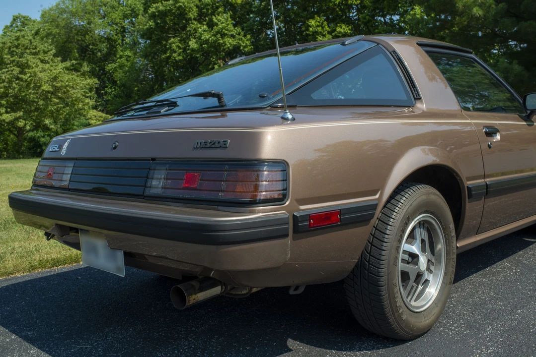 1985 Mazda RX-7 SA & FB - Image 19 of 31