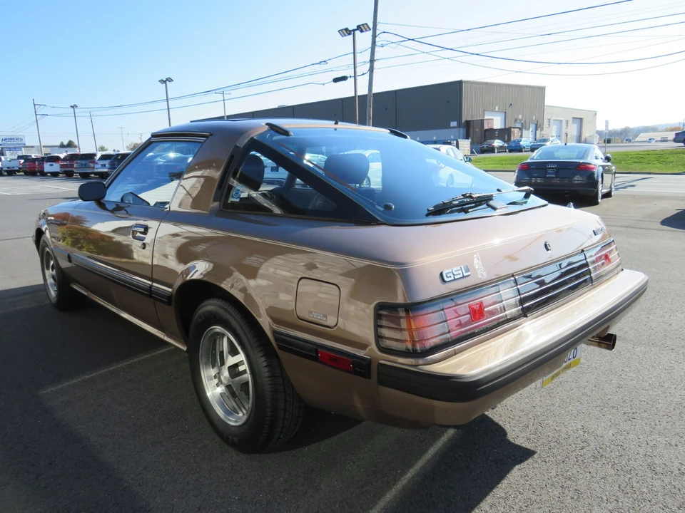 1985 Mazda RX-7 SA & FB - Image 8 of 31