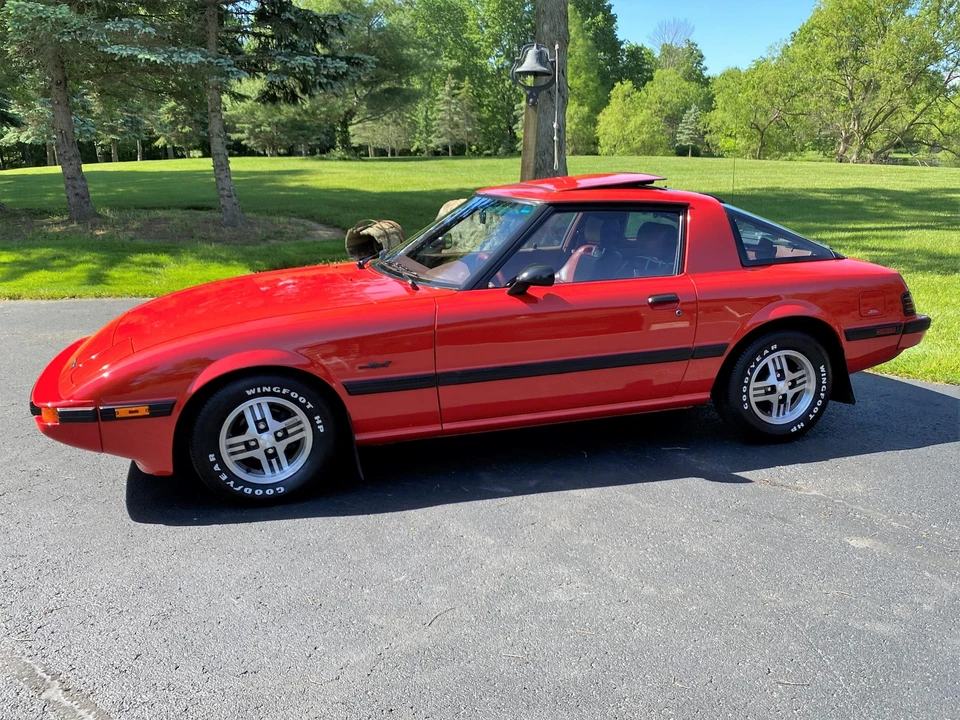 1985 Mazda RX-7 SA & FB - Image 8 of 31