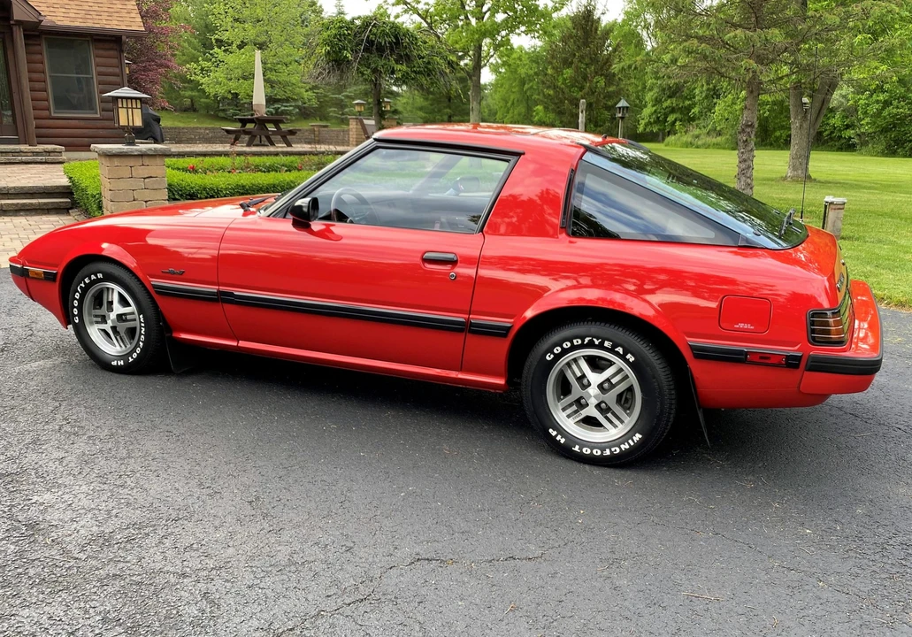 1985 Mazda RX-7 SA & FB - Image 11 of 31