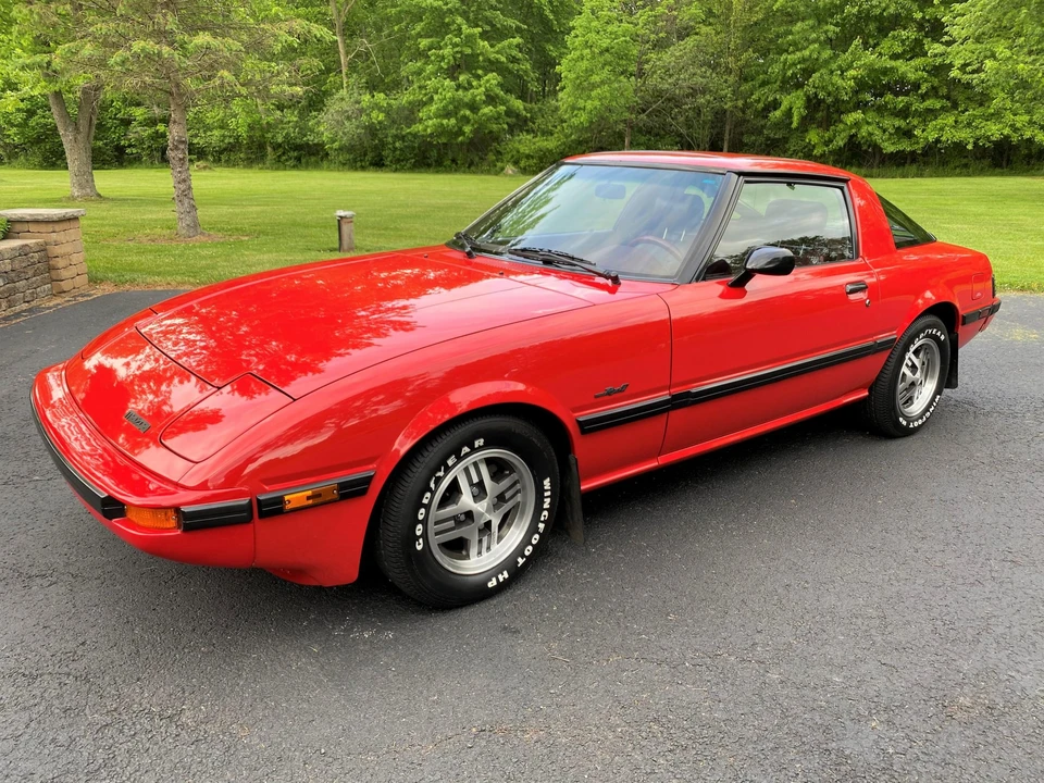 1985 Mazda RX-7 SA & FB - Image 5 of 31