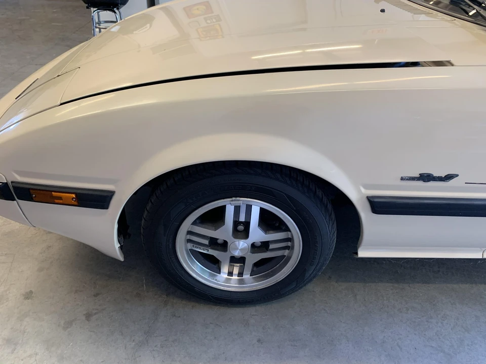 1985 Mazda RX-7 SA & FB - Image 11 of 31