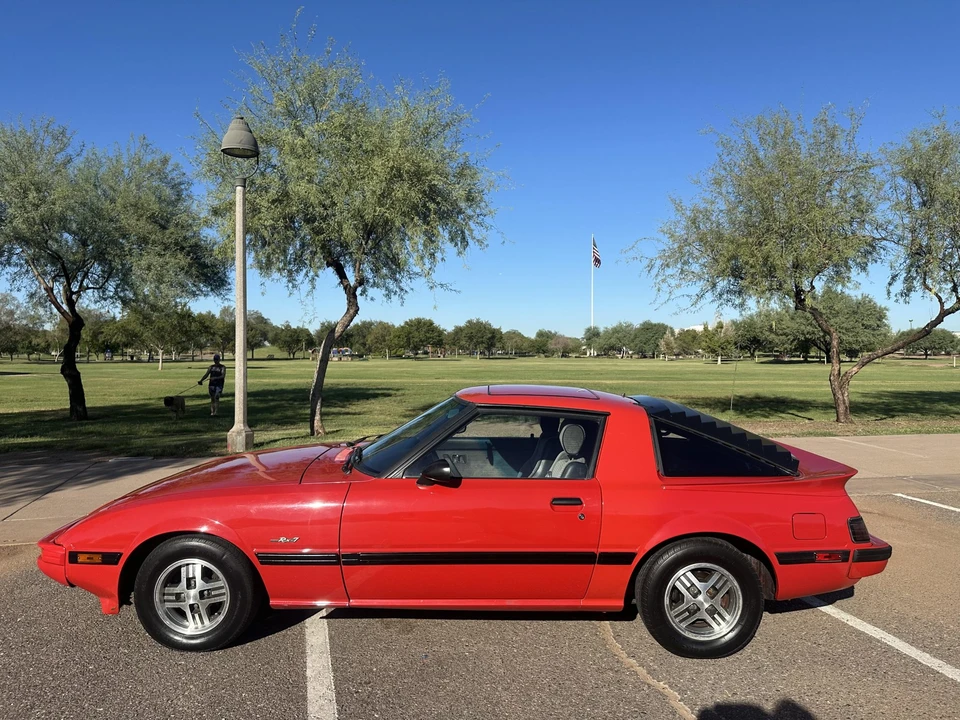 1985 Mazda RX-7 SA & FB - Image 10 of 31