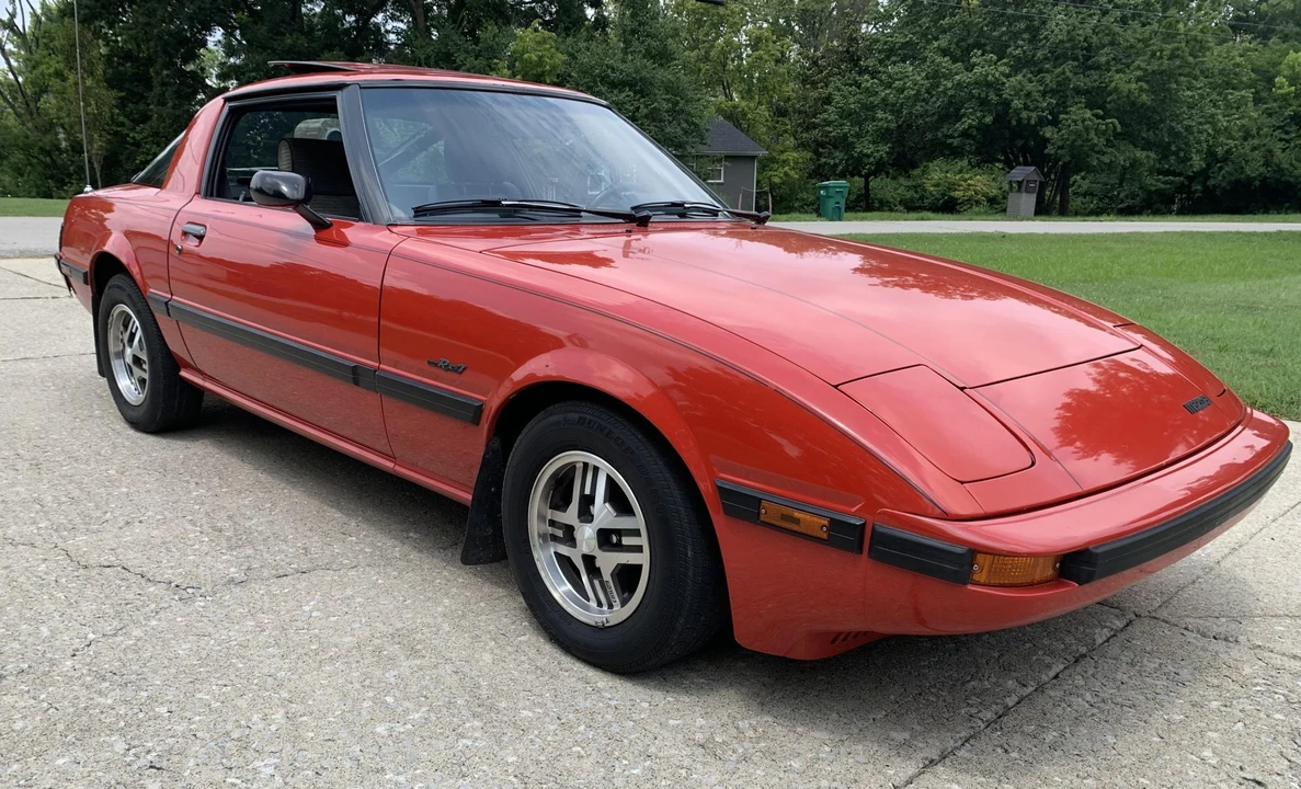 1985 Mazda RX-7 SA & FB - Image 10 of 31