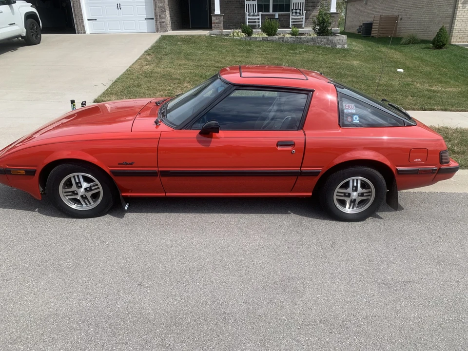 1985 Mazda RX-7 SA & FB - Image 3 of 31